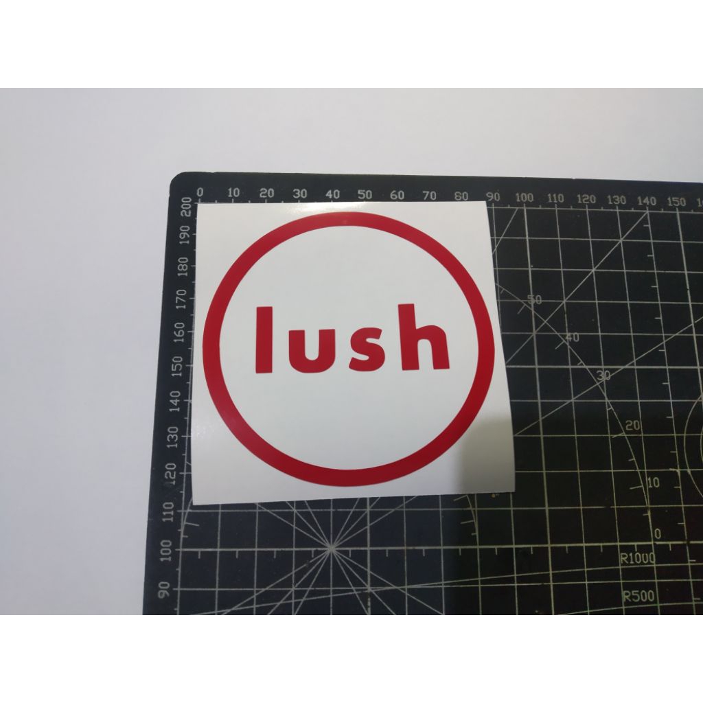 

stiker cutting lush