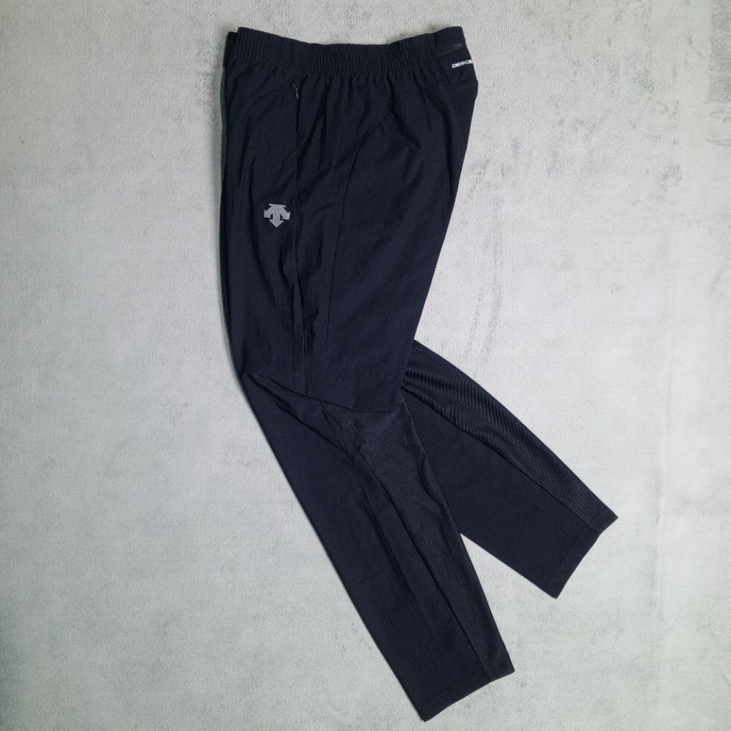 celana outdoor DESCENTE second original