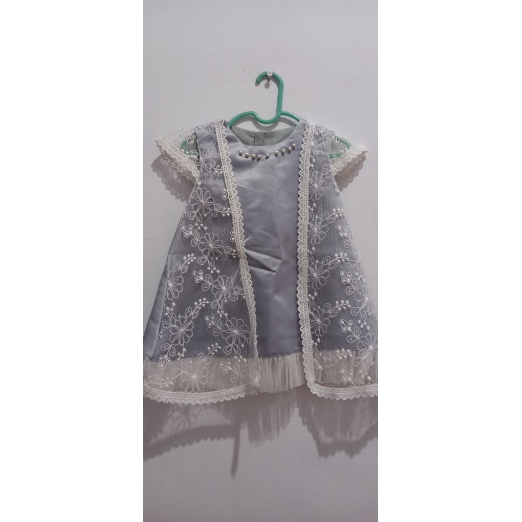 preloved baju pesta bayi 0-12 bulan