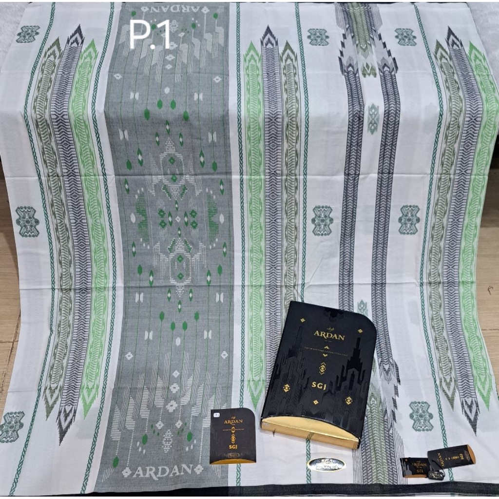 Sarung ardan gold seri hitam, putih dan warna