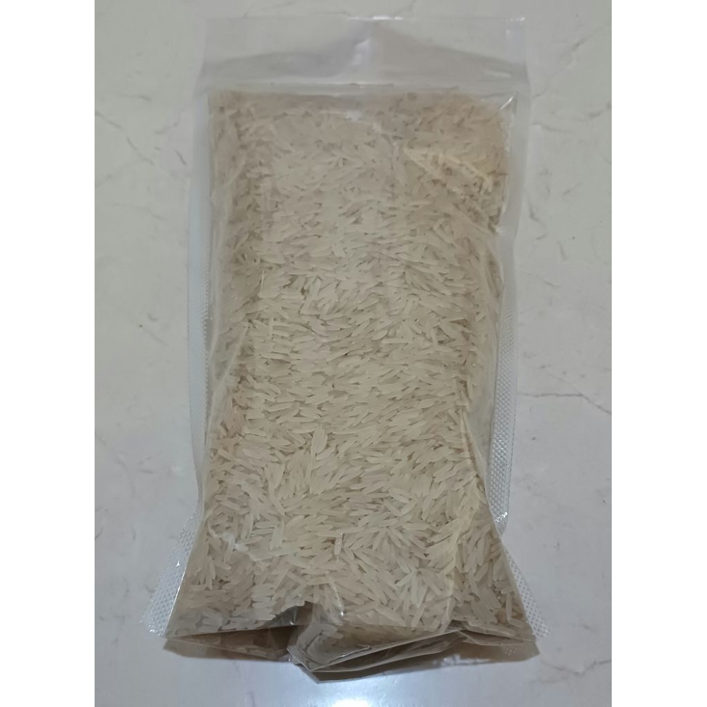 

Beras import jenis basmati kemasan 1kg