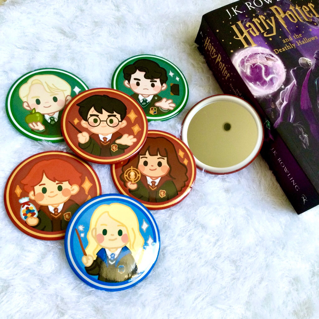 Handmirror Harry Potter characters chibi cartoon unofficial fanmerch and fanart by Riddlerz.co