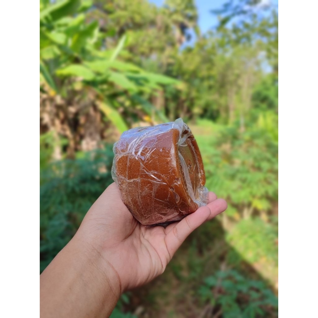 

Gula Merah Madura sumenep setengeh kg lebih original dari air nirah siwalan