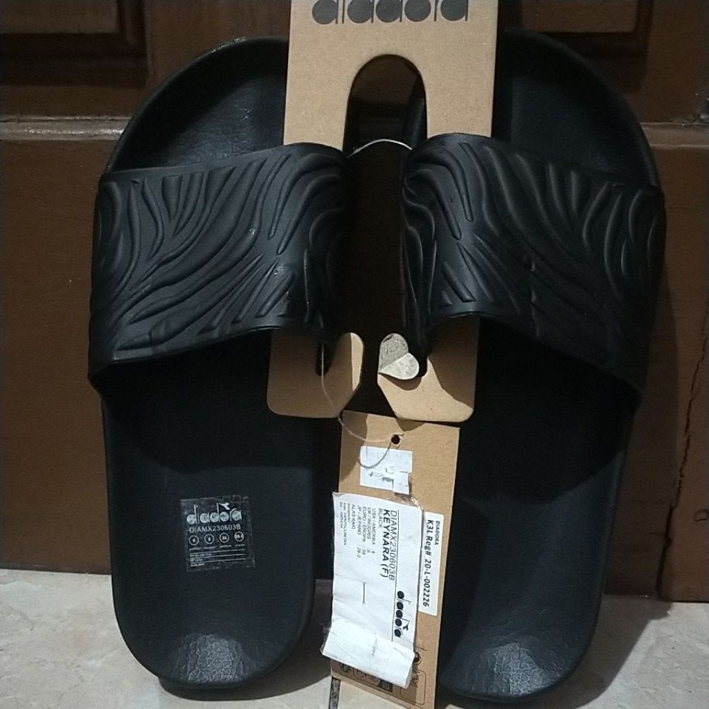 Sandal Slip on Diadora Original