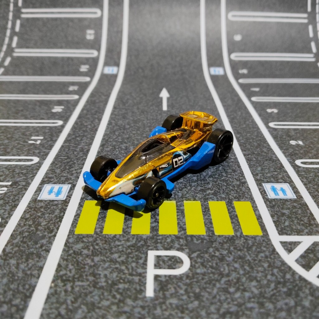 hot wheels carbide warna gold loose murah bagus