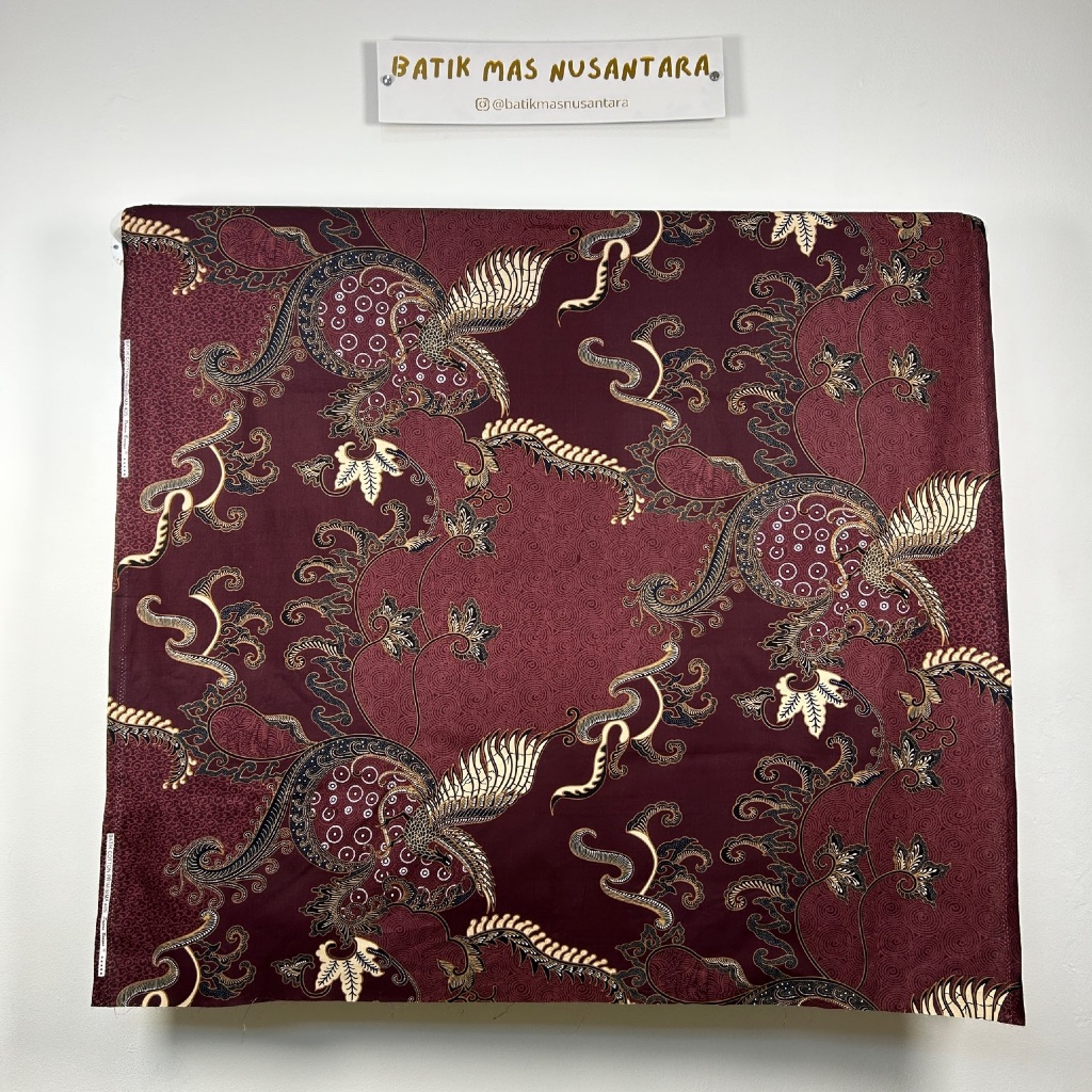Kain Batik Katun Premium Motif Burung Merak Warna Maroon ( Per Meter )