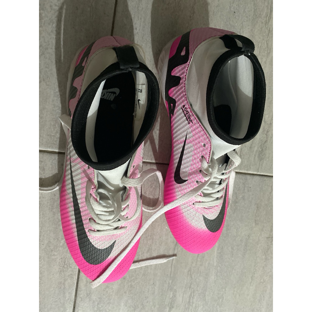 preloved sepatu bola pria