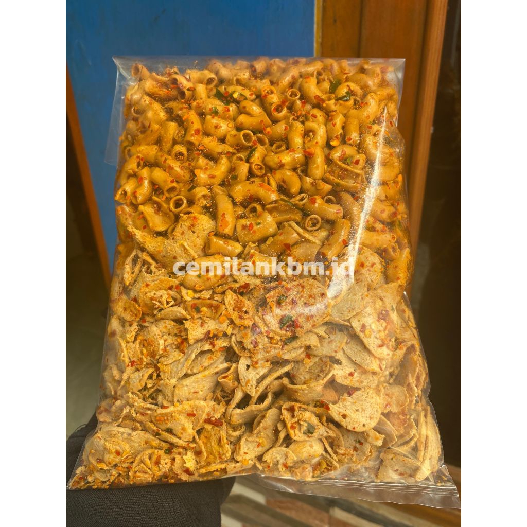 

(New Katalog) Makroni Bantat Mix Basreng Koin | Kemasan 500gram | Bumbu Rempah Gurih Renyah Enak