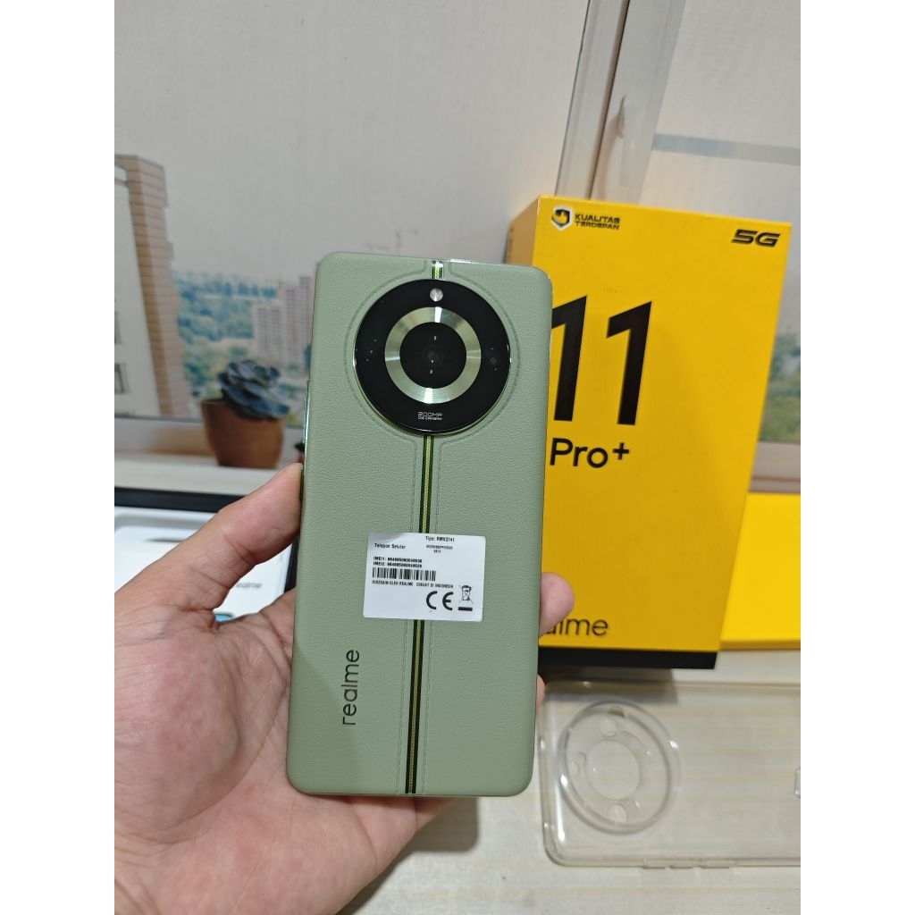 Realme 11 pro plus 12/512gb garansi resmi second
