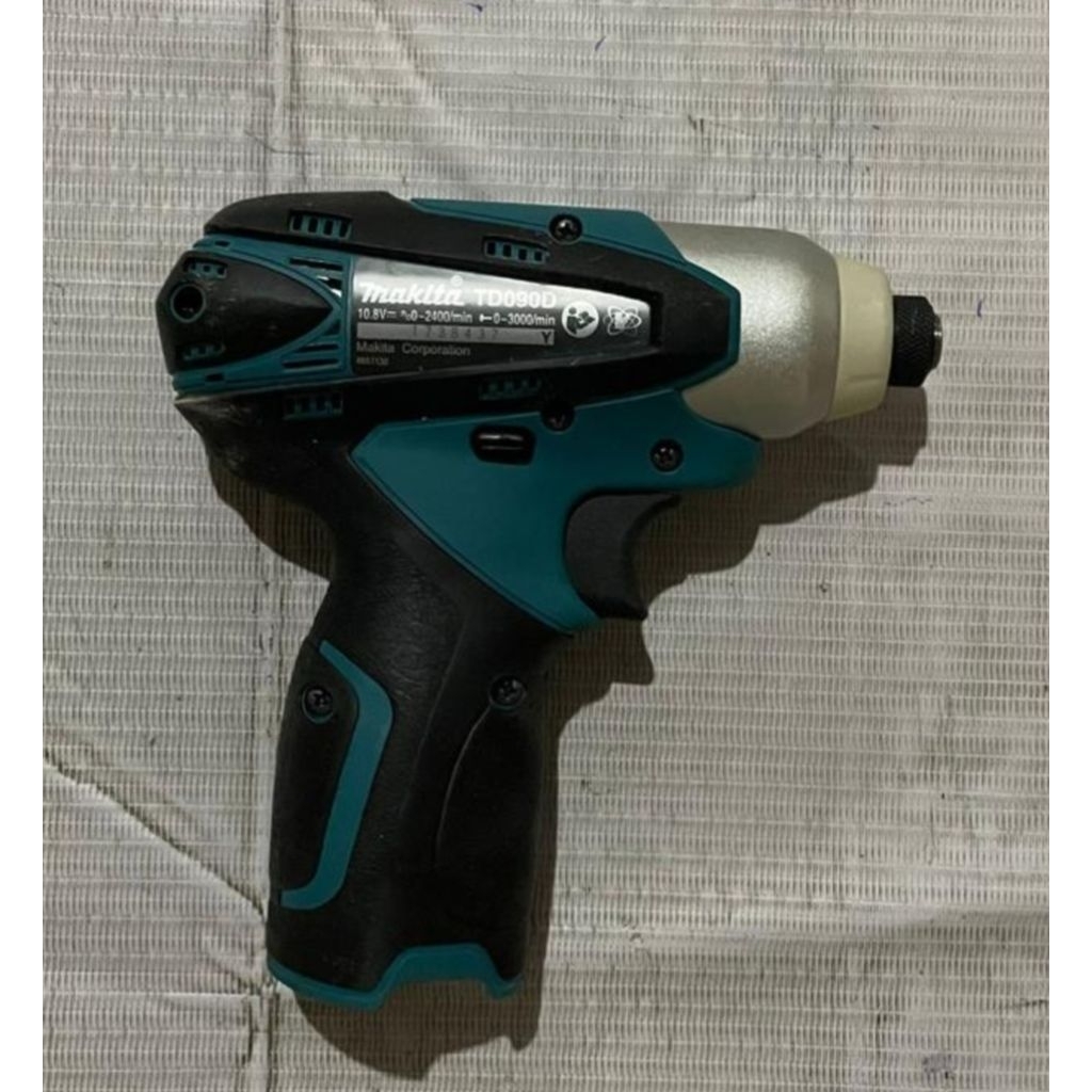impact driver makita td090 ( unit only )