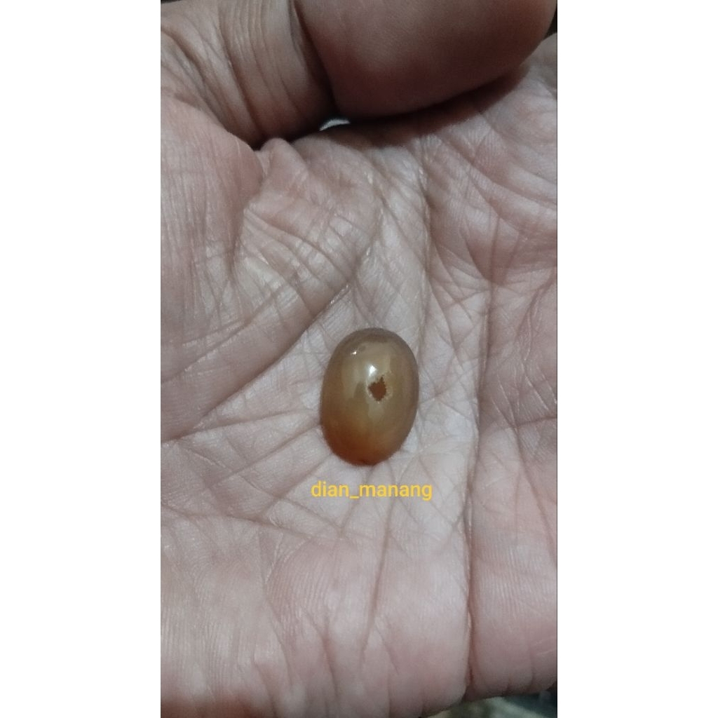 Batu Akik Bolong Berlubang Alami