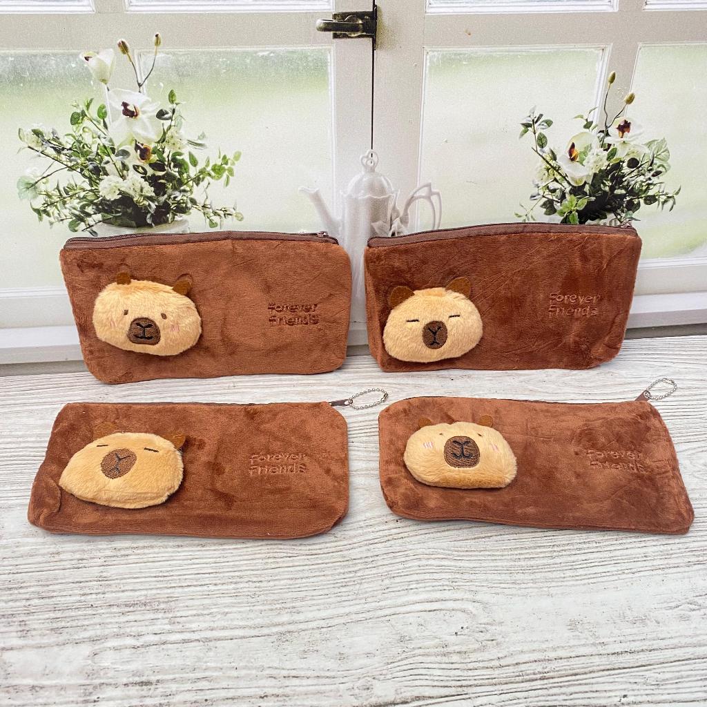 

Kotak Pensil Kain Bulu Boneka Capybarra Lucu Tempat Pensil Forever Friends Hewan Bisa COD