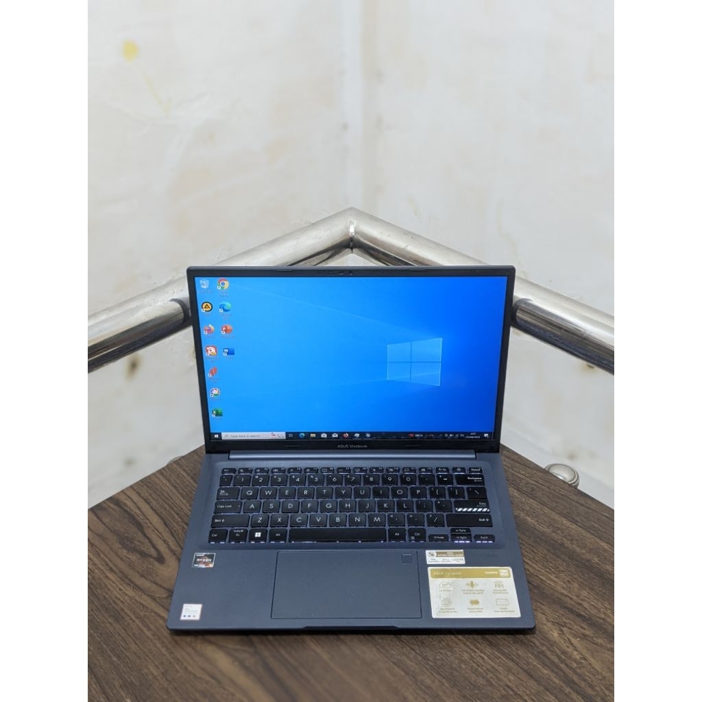 JUAL ASUS VIVOBOOK M1403QA RYZEN 5-5600H 8/512 GB