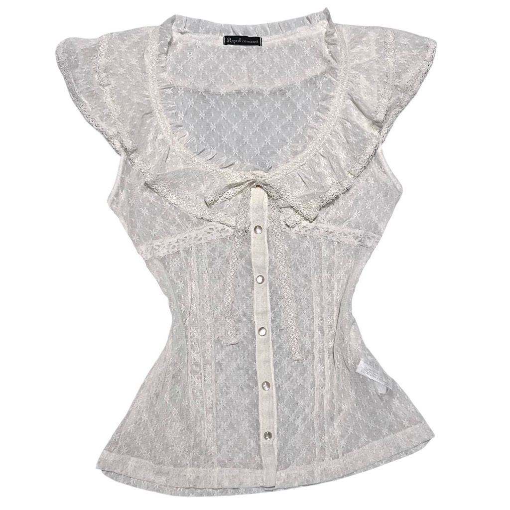 Floral Lace Layering Pointelle Ribbon Ruffle Buttoned Up Top | emboss timbul coquette motif bunga fl