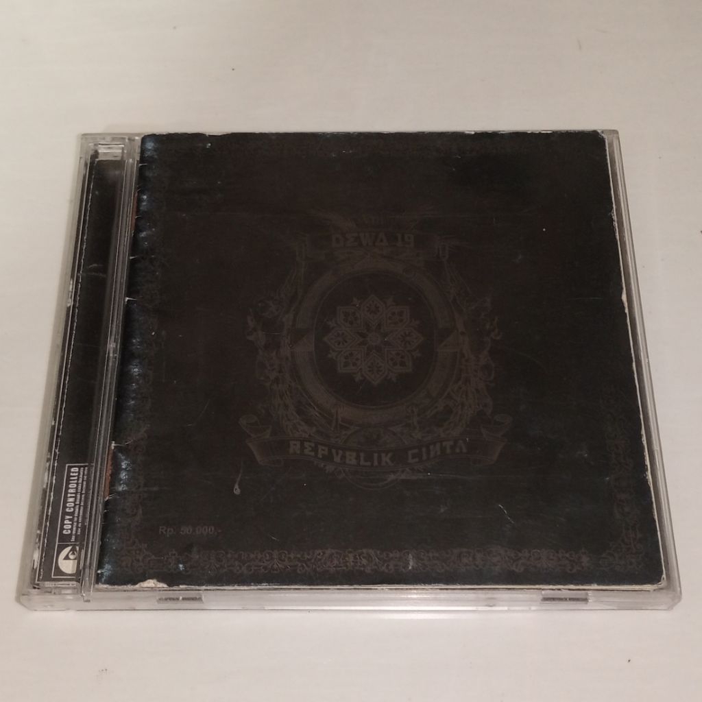CD Dewa 19 - Republik Cinta