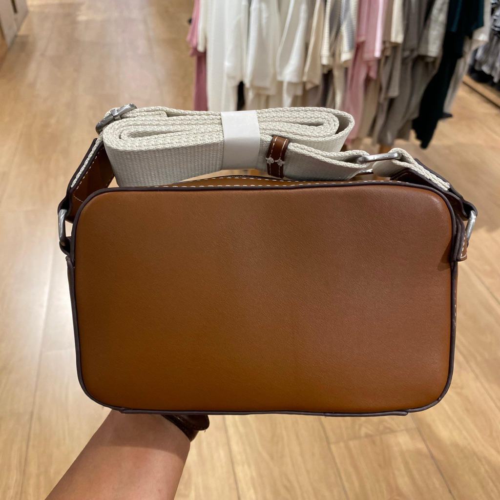 Jastip. Sling Bag Bershka (Man)