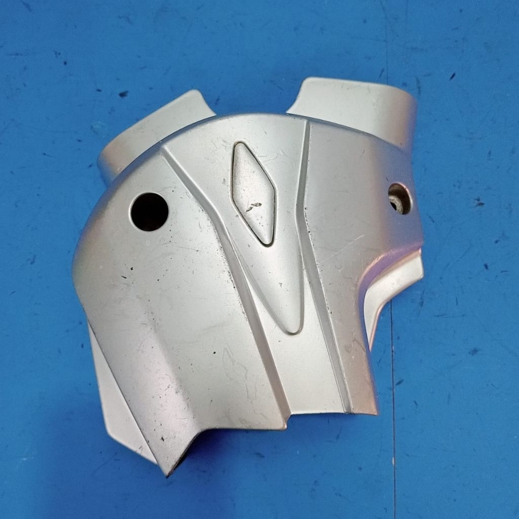 tutup gear gir depan Honda revo metic at. second original berkualitas