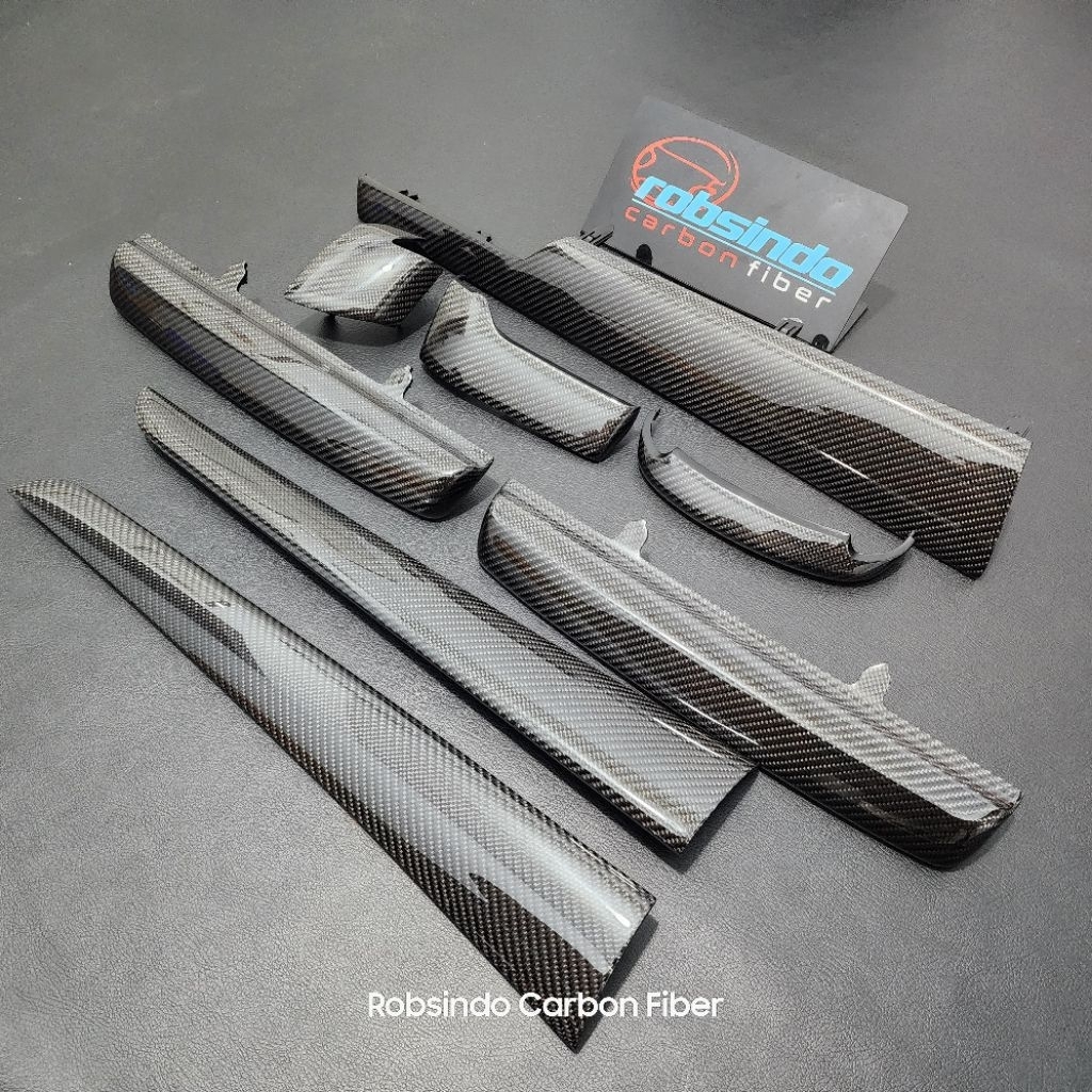 panel carbon interior innova reborn type g v q venturer