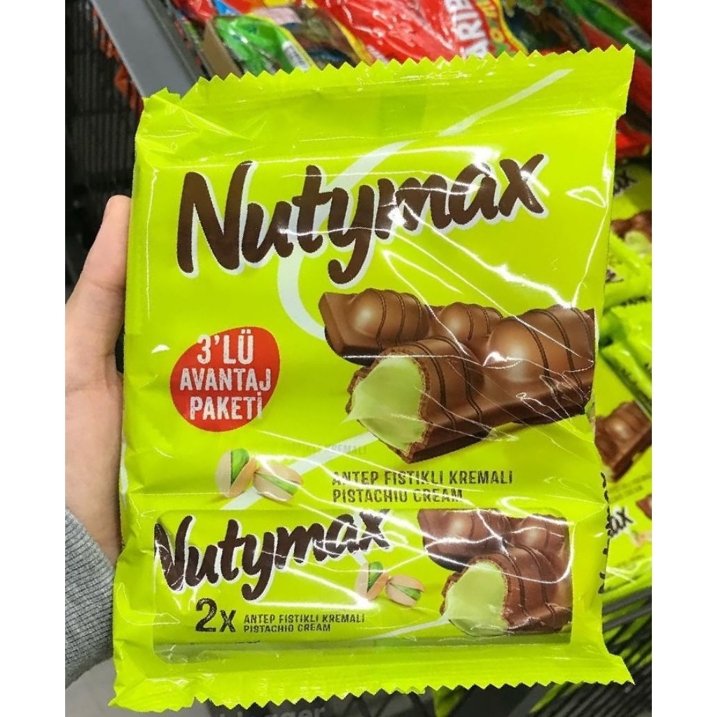 

Nutymax coklat rasa pistachio 1 pack isi 3