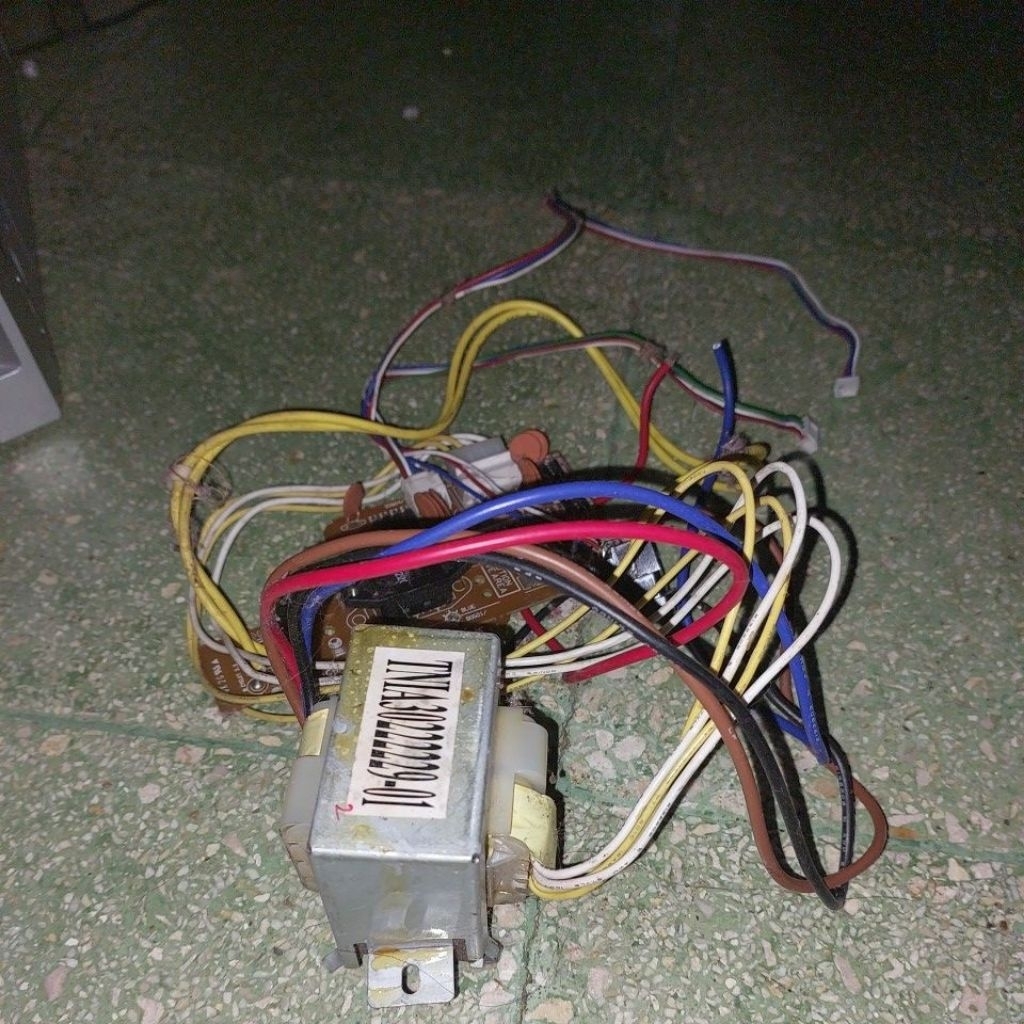 Adaptor/Trafo cabutan Tape Copotan Polytron Grand Vicidi GD-512R
