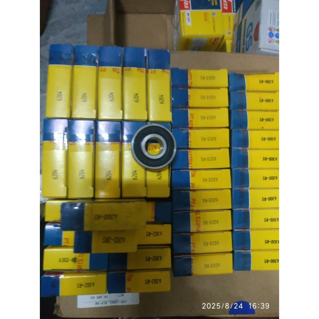 Bearing Laher Roda depan Belakang As Pulley pully Depan Honda Yamaha Beat Scoopy Spacy Vario Genio f