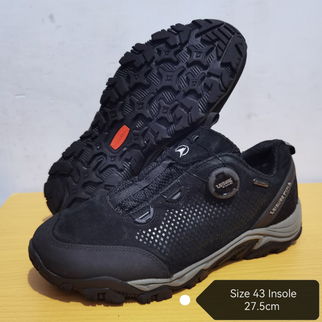 Sepatu Hiking Outdoor LEISURE TIME BOA 43