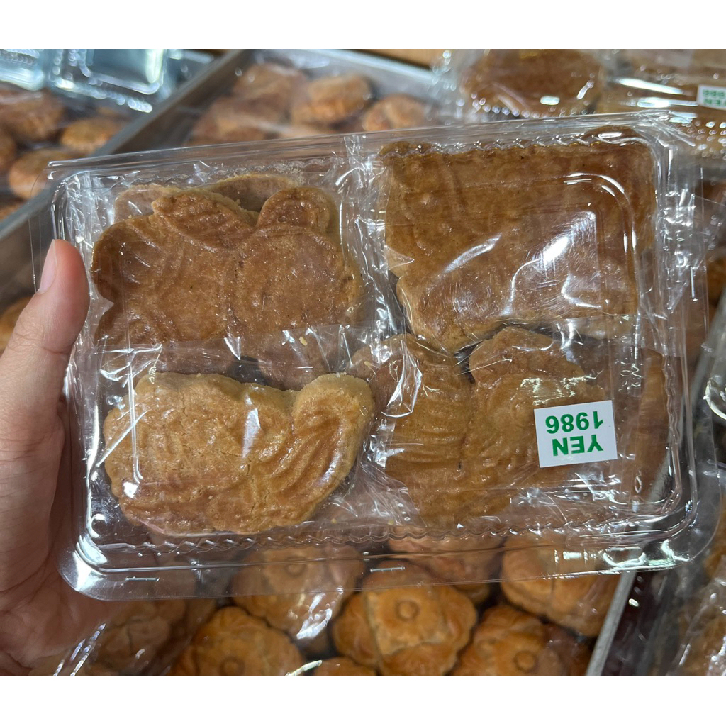 

Angkongpia yen 1986 rapuh/ pekkong pia isi 10 pcs medan