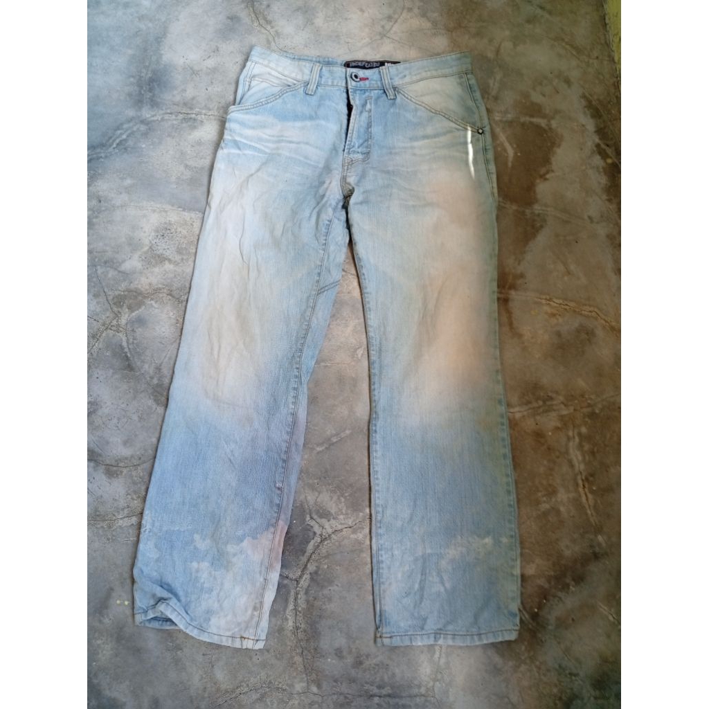 Celana jeans Undefeated sz 32 fit 34