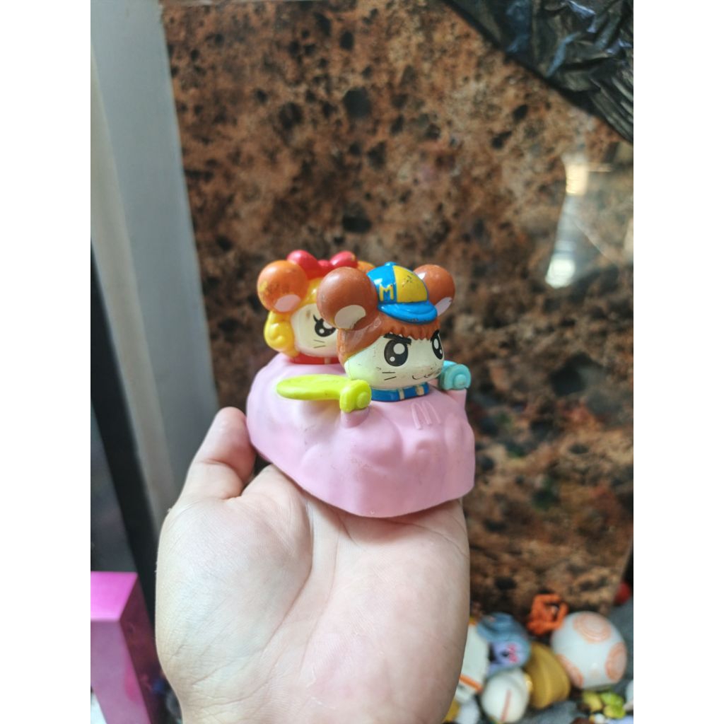 happy kids meal figure hamtaro