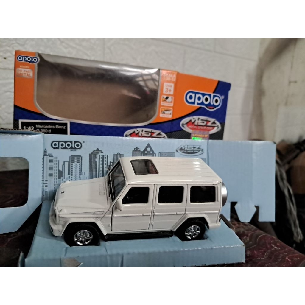 Miniatur diecast mercedes benz g 350 d bens g class mini atur mobil Detail cukup bagus cocok dijadik