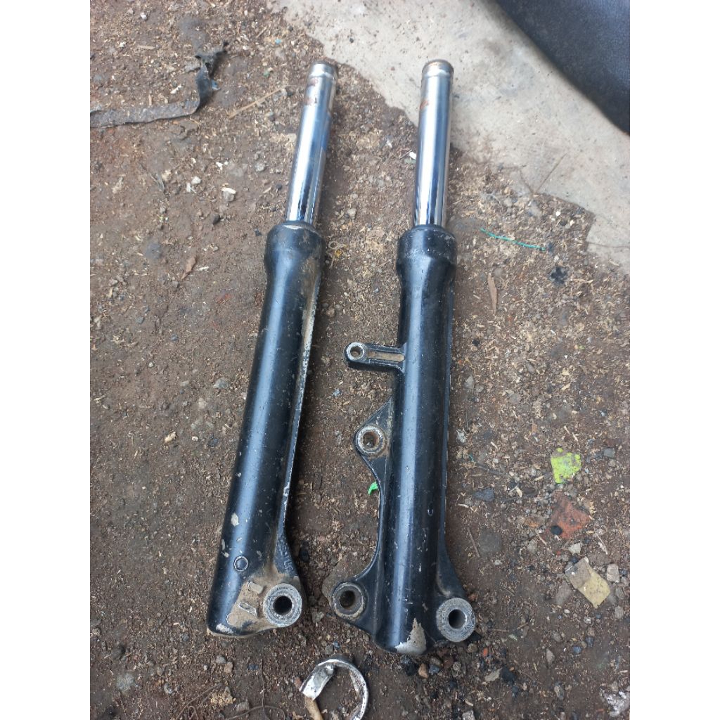 shock depan jupiter z original