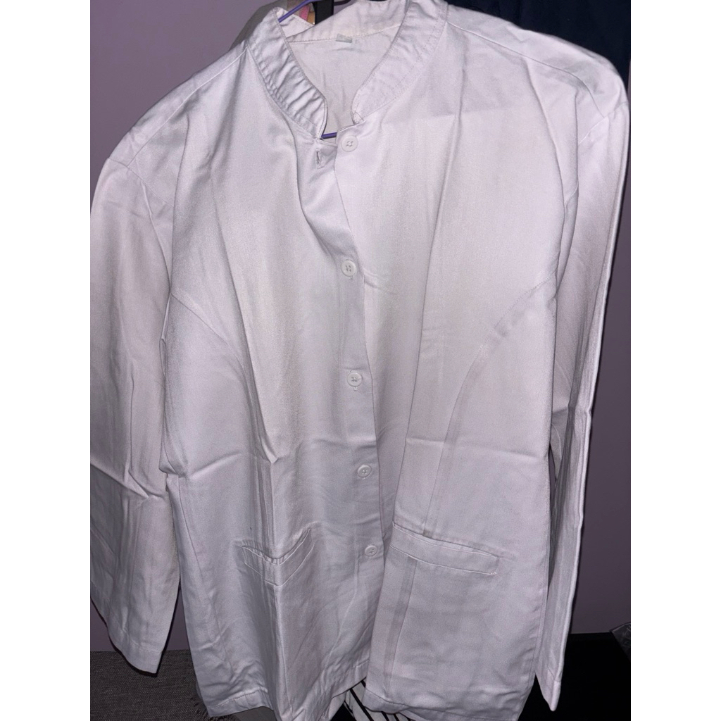 Baju seragam putih perawat preloved Buy 1 get 1