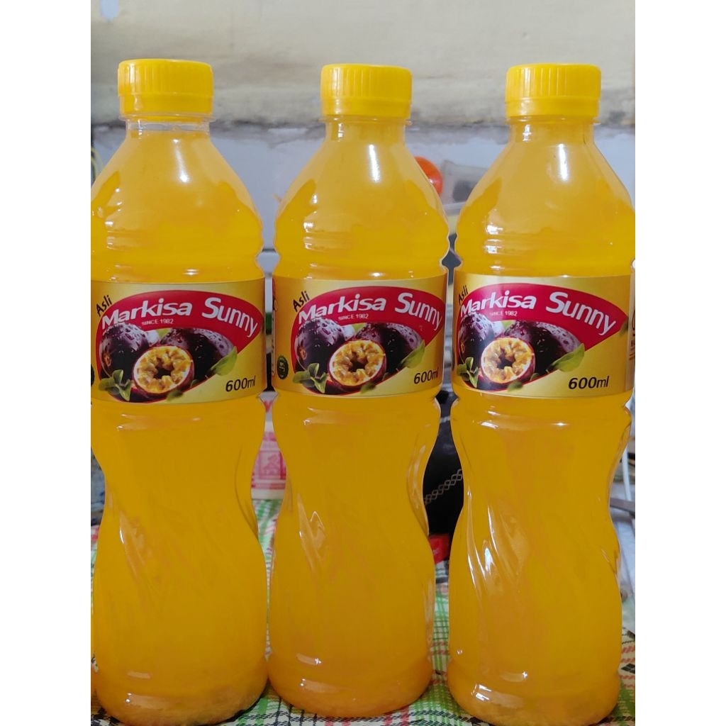 

Sirup Markisa Sunny, Markisa langsung diminum Khas kota Makassar