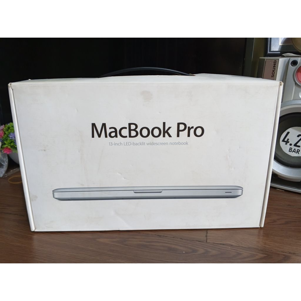 

Kardus Box Macbook Pro MD101 2012 13inch A1278 Original IBOX