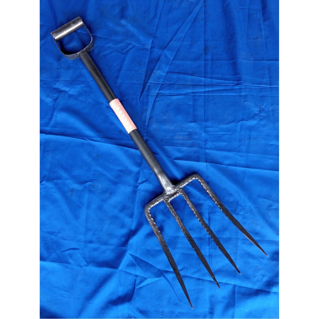 garpu injak tanah garpu gagang besi