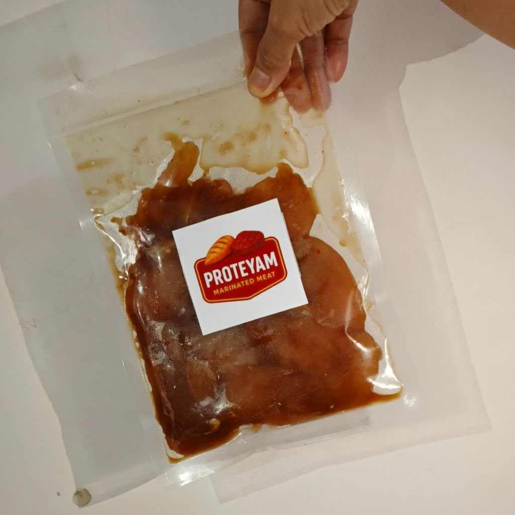 

Dada Ayam Marinasi rasa BARBEQUE.