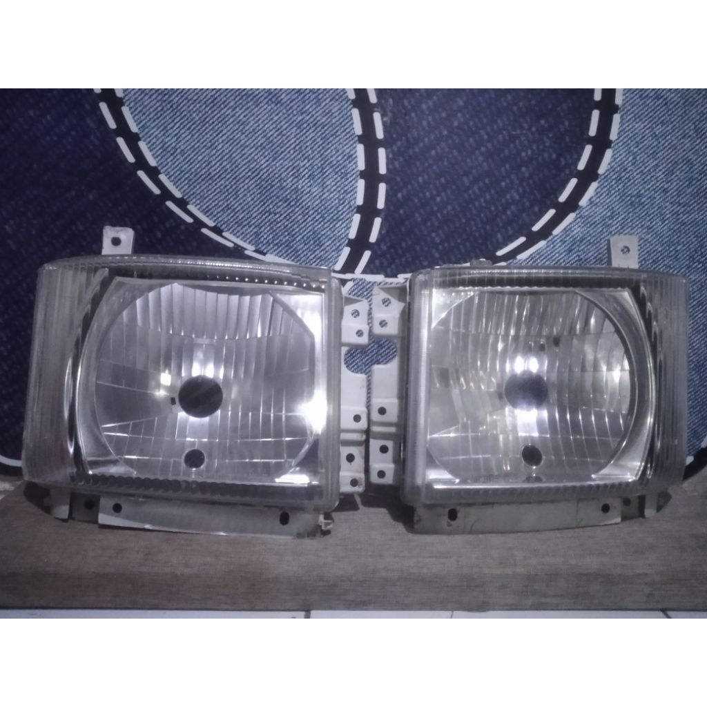 Headlmp lampu depan Isuzu Giga Elf Original Second