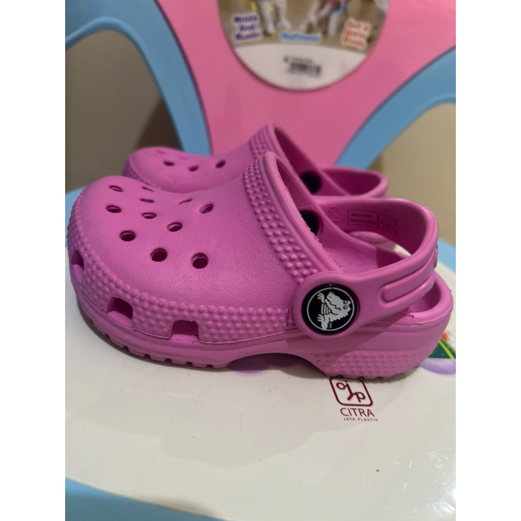 preloved sepatu baby girl crocs original