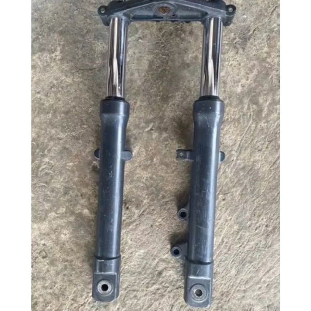 sok sokbeleker depan suspensi  set YAMAHA Vixion old lama asli original copotan