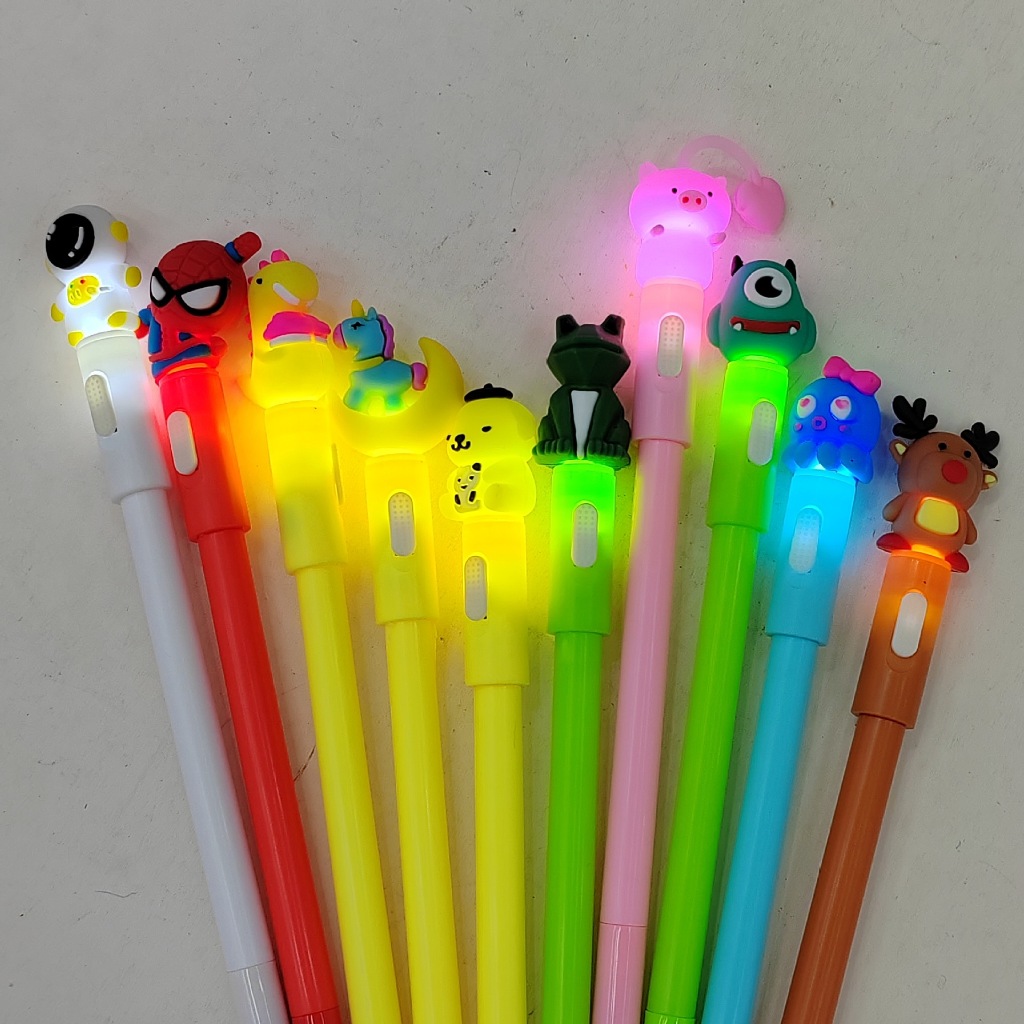 

PULPEN KARAKTER BERBAGAI MOTIF (LAMPU OFF/MATI)