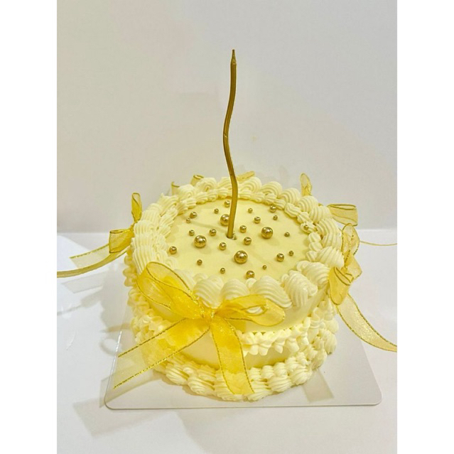 

Bento / Mini Cake Ulang Tahun 10 & 12 cm Lunchbox Korean Custom Cake (Bisa Pesan/kirim Sameday)