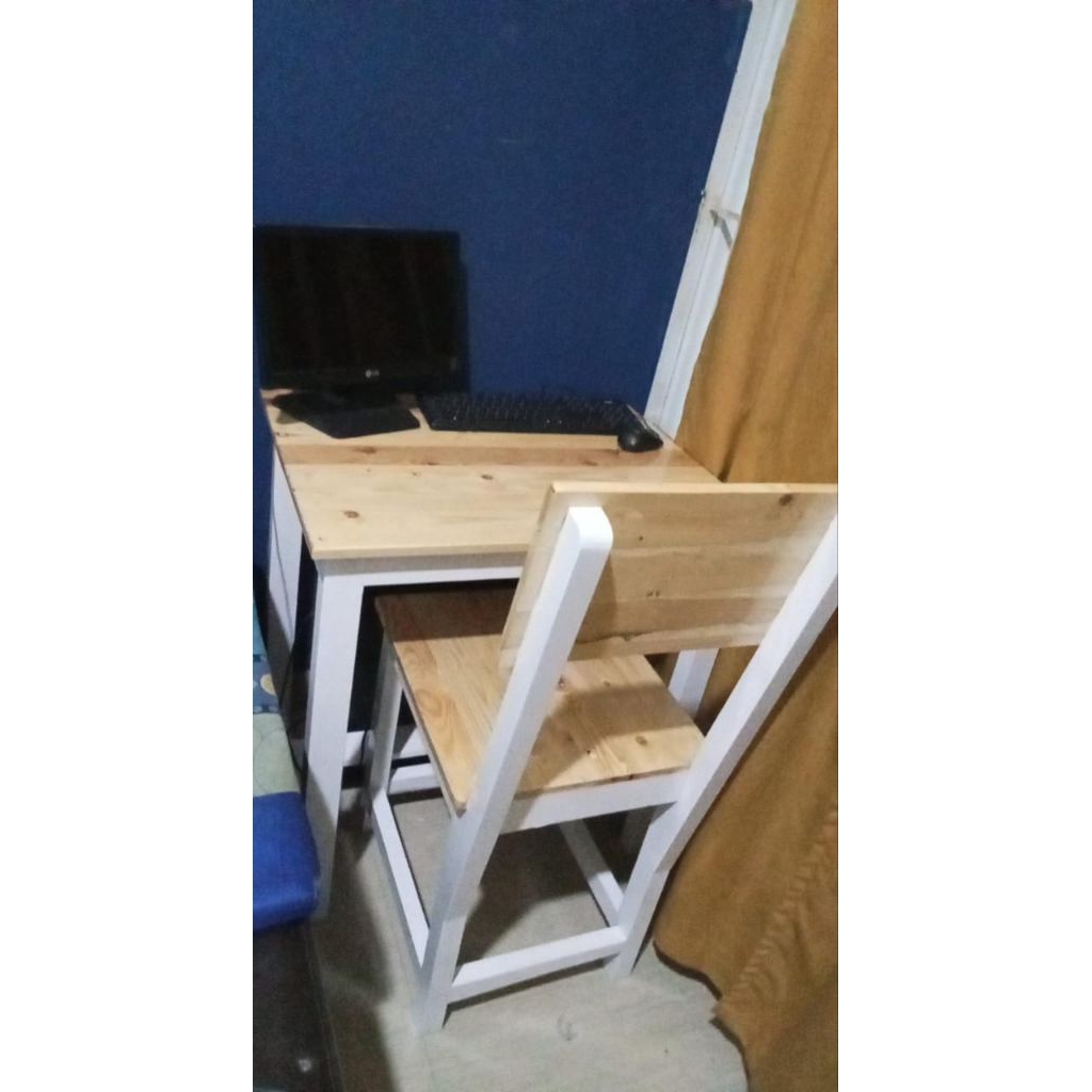 meja kantor minimalis dari kayu jati belanda