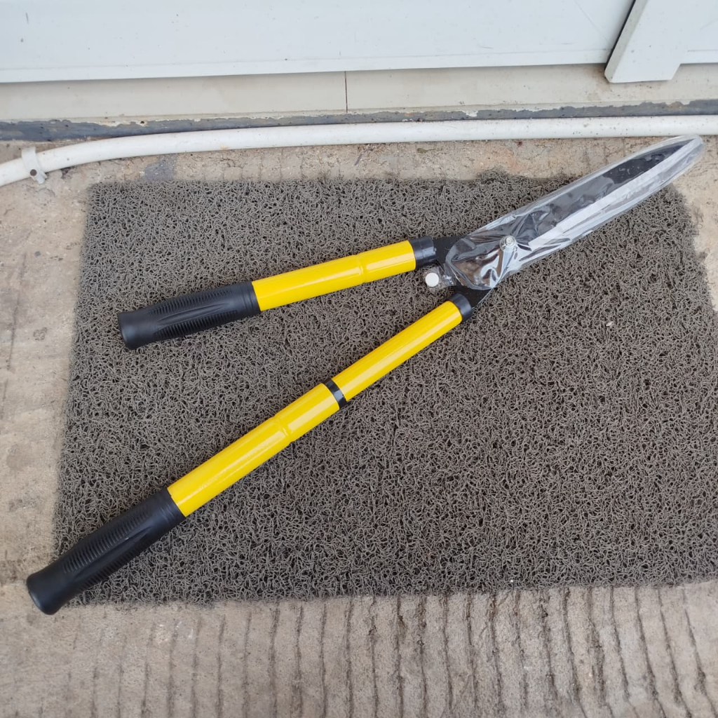 Gunting Rumput Besar AMP Bisa Di Panjangkan Gunting Dahan Taman Super Tajam