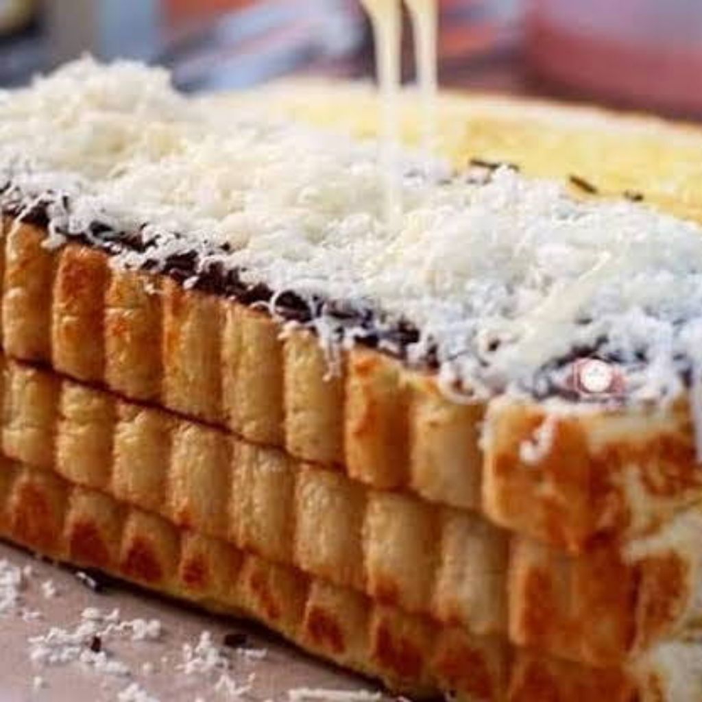 

Roti Bakar Strawberry