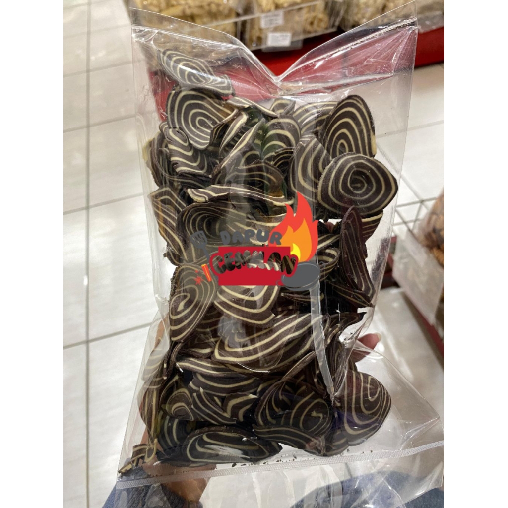 

Kuping Gajah Mini Hitam Cemilan Contong Mini 250g