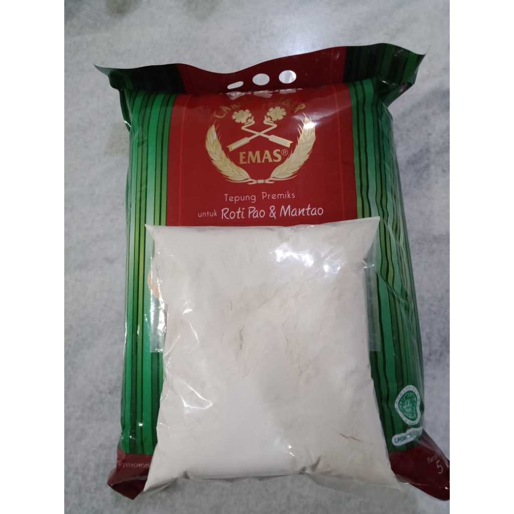 

Tepung Cakra Kembar Emas Roti Pao & Mantao - Pao 1kg