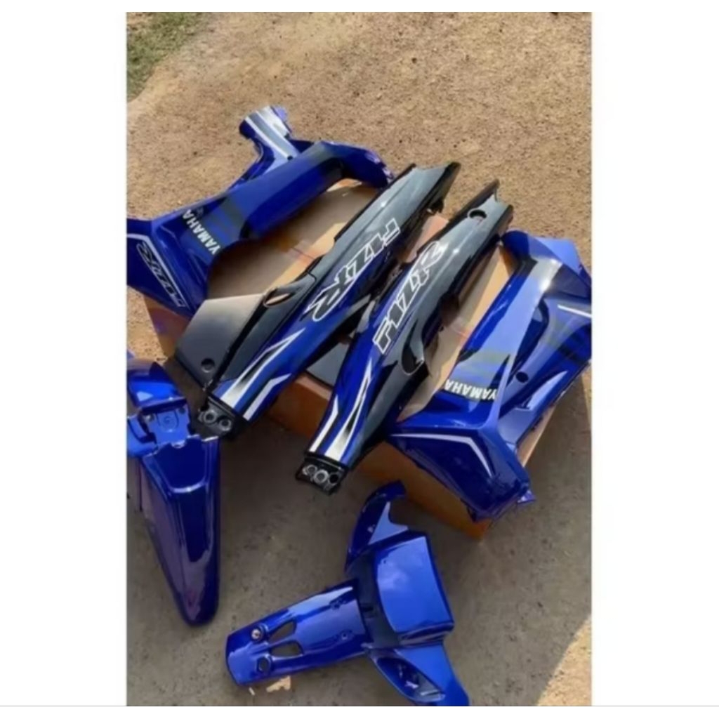 cover body bodi fullset halus Fiz R biru hitam plus striping
