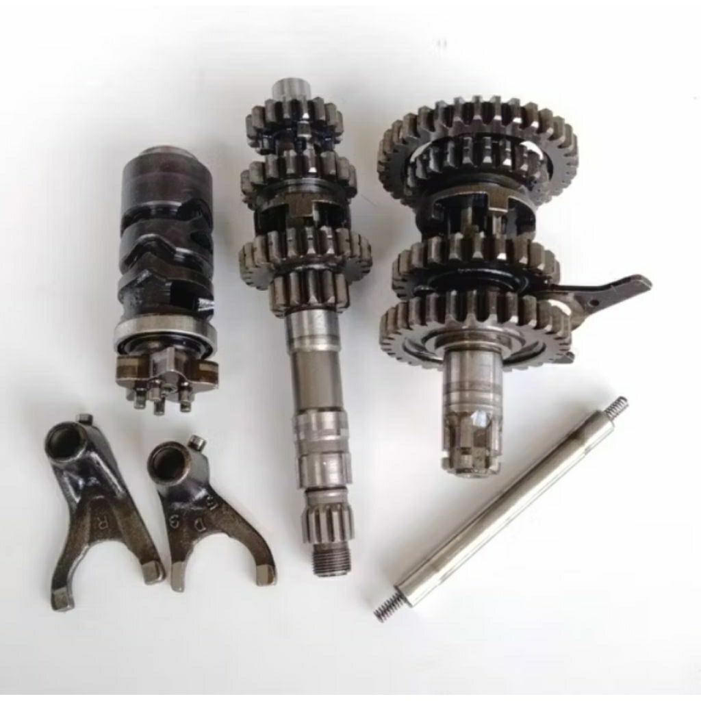 gigi rasio gearbox transmisi Yamaha Jupiter ZR Jupiter Z1 Jupiter robot original