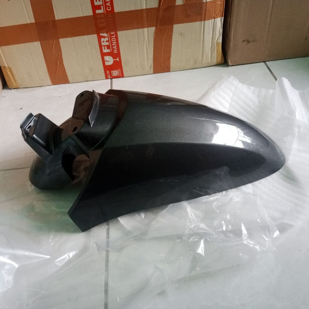 slebor depan scoopy 2020-2024 grey