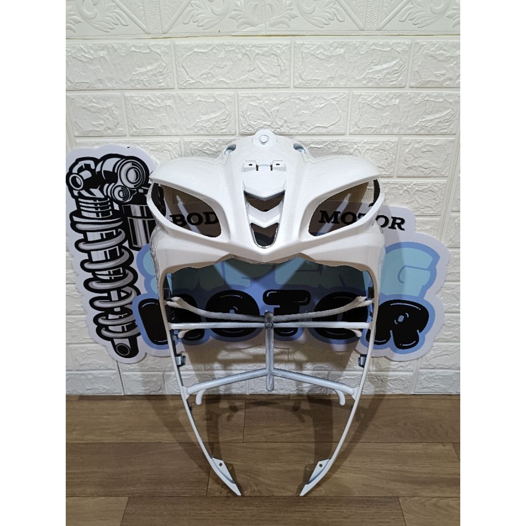 PANEL TAMENG DADA DEPAN BODY DEPAN DASI DEPAN JUPITER Z1 PUTIH 2012 2013 2014 TENSHI